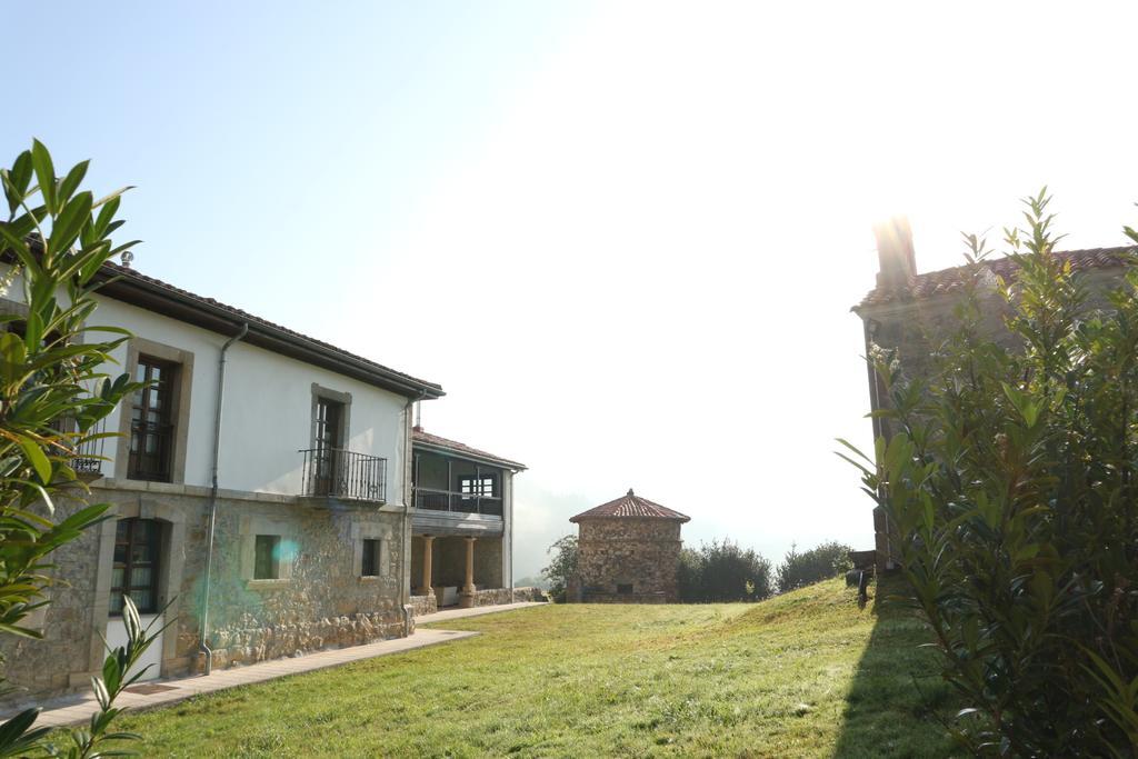 Hotel Casona Cuervo San Tirso de Candamo Ngoại thất bức ảnh