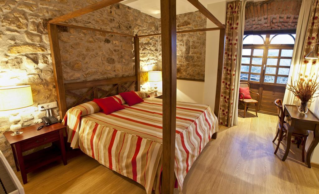 Hotel Casona Cuervo San Tirso de Candamo Ngoại thất bức ảnh