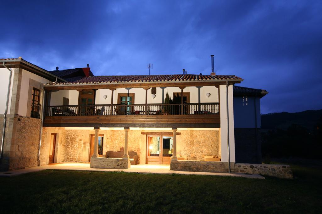Hotel Casona Cuervo San Tirso de Candamo Ngoại thất bức ảnh