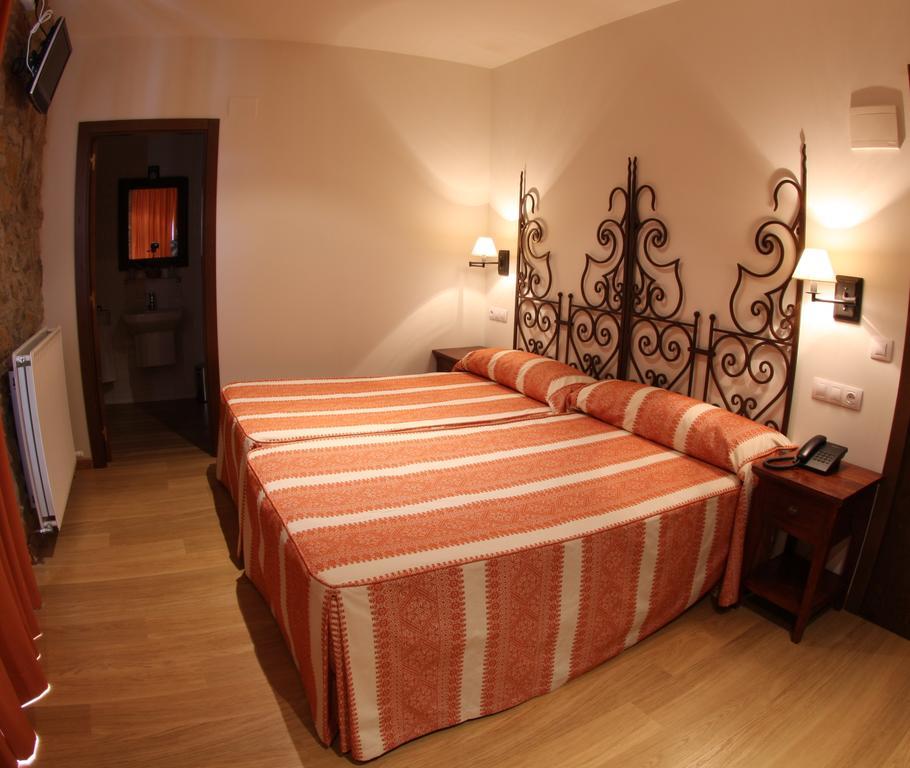 Hotel Casona Cuervo San Tirso de Candamo Ngoại thất bức ảnh